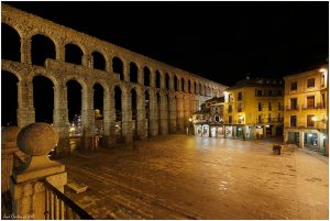 Segovia de noche